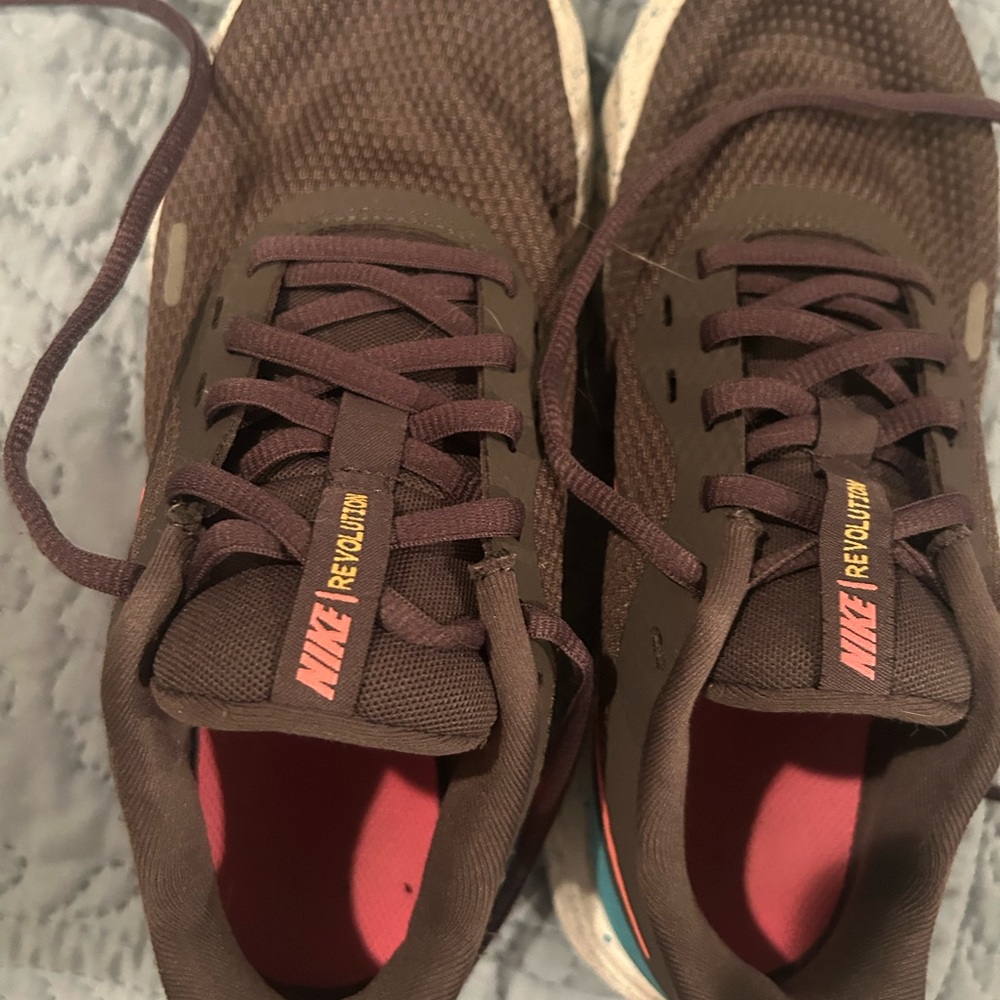 Nike Black Sneakers with Pink Interior